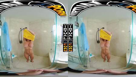 VIRTUAL PORN - Big Tits Stepmom Robbin Banx Taking Dick In VR