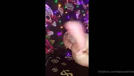 8 min Video and 13 pics.  BBW Kepi Carter WAP with leg shaking orgasms and buttplug tail play............ Watch me dance to WAP a nice striptease. Then I suck and fuck my dildo pounding my wet puss...
