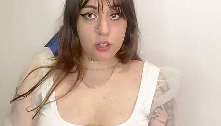 roleplay I make a video call with a partner and I end up cumming