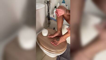 Who's a feet lover? ???? Enjoy this FULL show to please your fetish, Cariño! ????