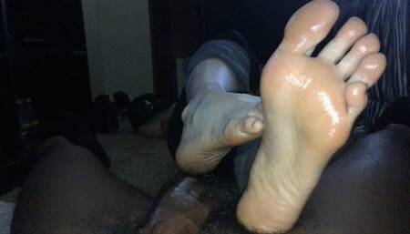 Ashley Footjob and Soles Tease