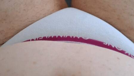 5 FARTS AND LOTSA BLOATED BELLY