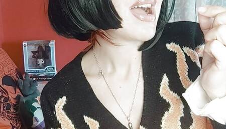 the giantess uses you in place of her missing tooth and