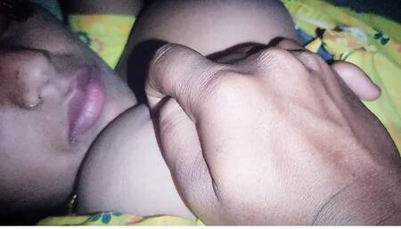 Bhabhi Milke boobs pressing by devar
