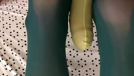 DJennerXX - Nylon sheath foot job & doggy style sex in green pantyhose