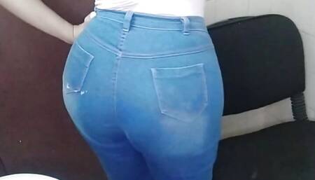 HOT MILF Arab In Sexy Jeans And Niqab Masturbates Muslim Squirting Pussy And Squirts On Jeans