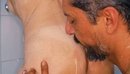 Fuck a blonde's ass in the shower