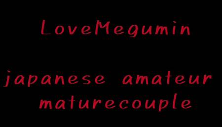 Dirty sex of a passionate amateur mature couple.