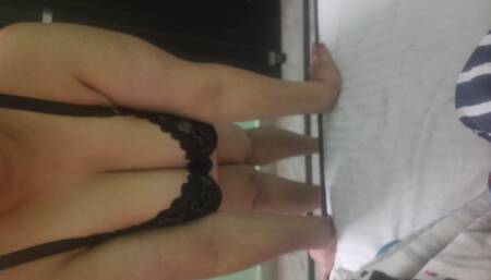 Indian mom did handjob felt horney today