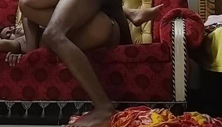 Desi bhabi hot ses vedio Pussy se pani nikal gya mera sath sex karogi to inbox msg karo