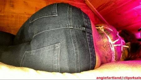 Booming bass jeans wmv