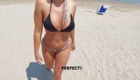 Amateur Porn Babe Tanlines Invited Shower Porn