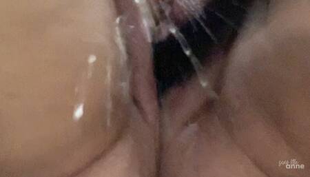 Horny babe creaming and squirting - compilation