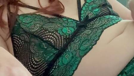 Green & Pink, a nice combination I think in the morning x x x :-)