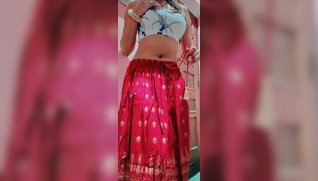 Bhabhi is getting so horny
