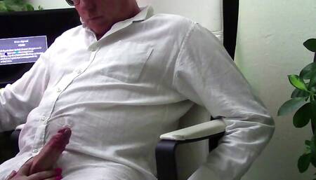 Sexy BBw Gives Chubby Daddy a Awesome Blowjob with Heavy Cum