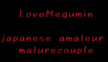 Shaved pussy milf giving a polite soggy blowjob