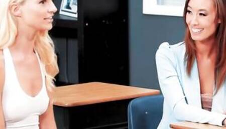 MOMMY'S WOMEN - Sexual chick Shares Her Snatch With Her