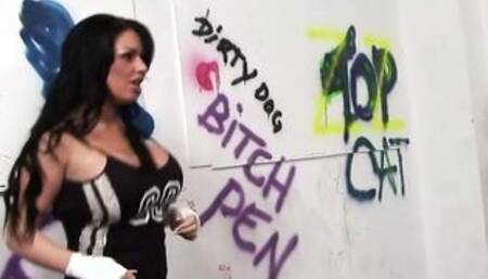 Kerry Louise Fucks Her Boxing Coach Into The Ring After A Tough Work Out