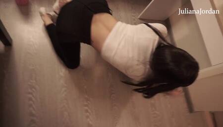 Gorgeous Kazakh Brunette In Beautiful Jeans Sucks Dick And Gets Facial