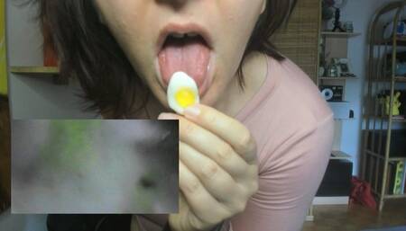 Eating gummies with a PillCam inside my stomach - Watch the gummies slowly melt inside me 720HD
