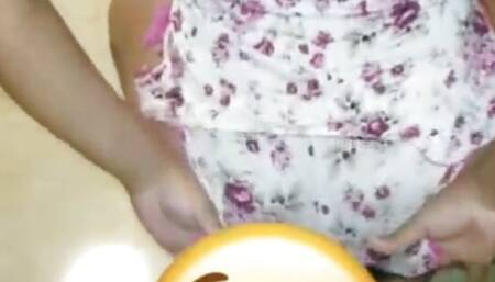 Young Desi girl ko hotal me le jakar oil laga kar chudai kiya