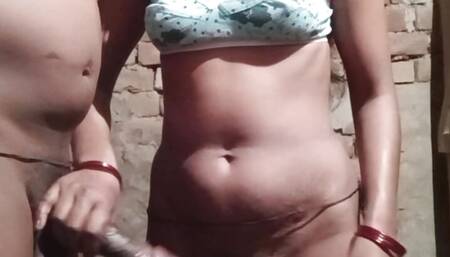 Deshi bhabhi ki jubrdast chudai