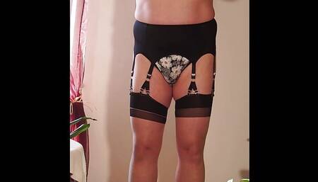 Valisere 46 In Dress Streptease_1