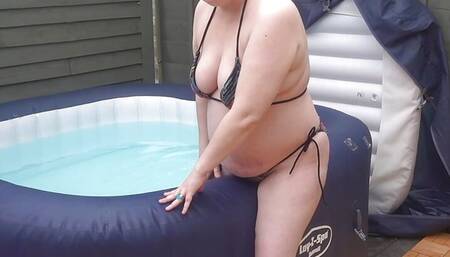 Big Tits wife in String Bikini in the Hot tub