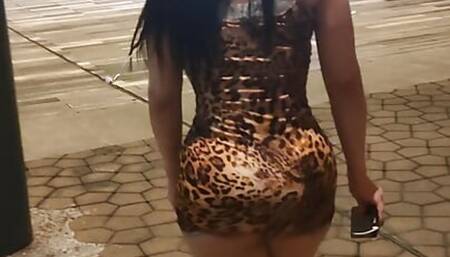 I invite a beautiful girl to eat I hope to take her home And Record Leave Like