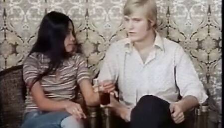 Chickfriend's retro video by Color Climax