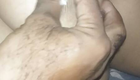 Indian bhabi ko soty howy boobs pkry