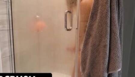 DadCrush - Adorable Tiny Teeny Goddess Mia Kay Drops Down On Her Knees To Suck Penis