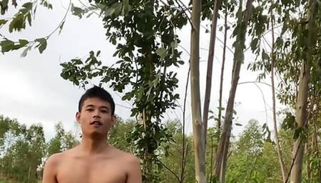 Masturbation outdoor