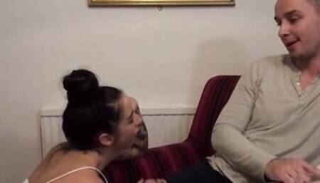 Gigantic Ass British Stepsis Kimmie Foxx Wants Her Vagina Licked and Drilled