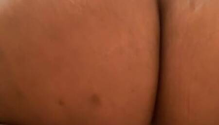 Ebony bbw twerking in the bathroom