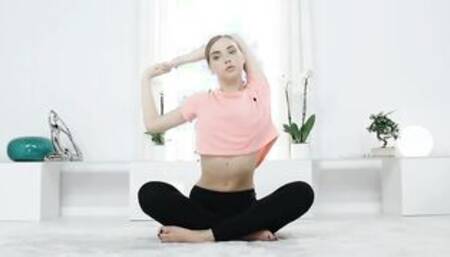 WHITEBOXXX - Cute babe Oxana Chic Won't Forget This Exquisite Yoga Session Full Scene