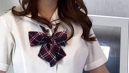 A slender and sexy 18-year-old half-Japanese beauty. Blowjob and creampie sex, uncensored