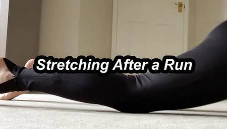 Stretching my Big Cock After a Run