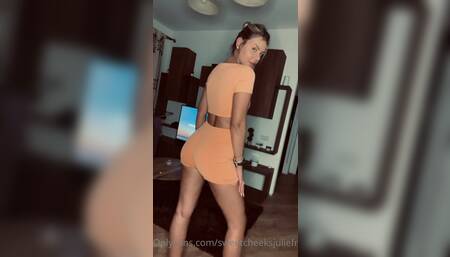 My naughty yoga tutorial ????????????