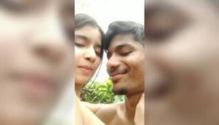 Viral Assamese dhekiajuli couple kissing horny