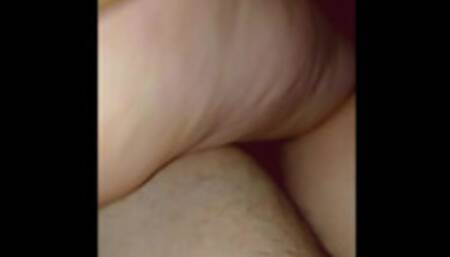 سعدية الباطرونة بنت المعاريف وصاحبها لي تتسخن عليه حيث تيعجبها زبو سكس مغربي