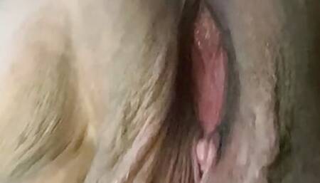 PUSSY SPREADING 4!!!