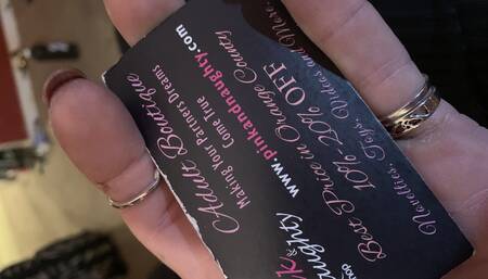 2 chicks and a brownie