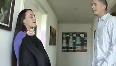 Rahyndee James Is Daddy's Girl