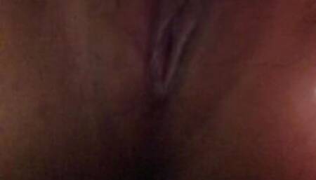 Sweetie pussy cuming close up