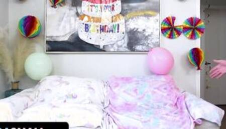 Exxxtra Small - Tiny Teeny Blonde women Chanel Camryn Offer Gigantic Dominative Stud A Sloppy Oral Sex