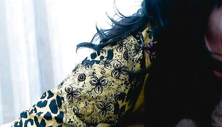 She Knows How To Make Cock Warm