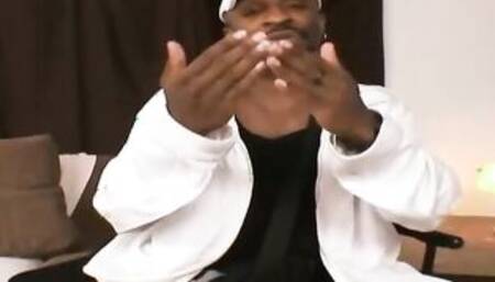 Carmyell Getting Nailed After Showing Off Her Scale Tipping Body