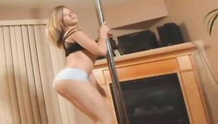 STRIP AND PLAY FOR GIRLS ONLY - Allysin